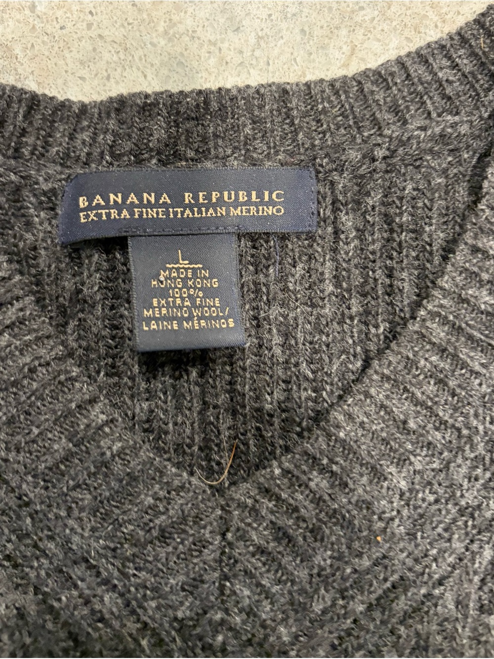 Banana Republic Extra Fine Italian Merino Sweater in Charcoal-Large